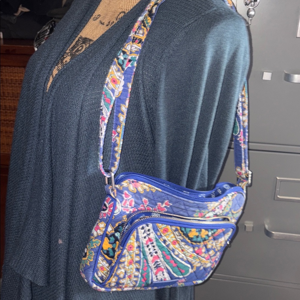 Vera Bradley Iconic RFID Hipster Crossbody Romantic Paisley